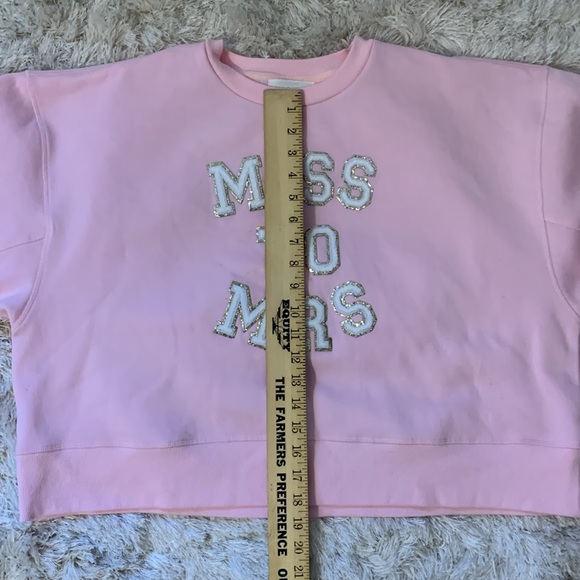 Judith March Miss to Mrs Bride to be Sweatshirt Size M cropped oversized Pink - Picture 6 of 6